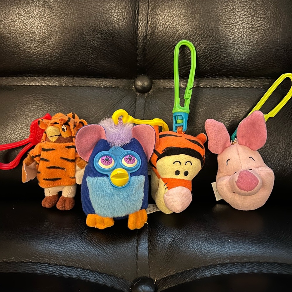 Lot of 4 Plush Keychain Clips Furby Tiger Piglet Tigger Vintage 90s 2000s